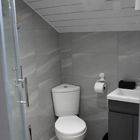 Bevois Valley Serviced Apartments - Comfort And Convenience Southampton Exterior photo