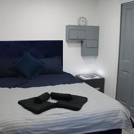Bevois Valley Serviced Apartments - Comfort And Convenience Southampton Exterior photo
